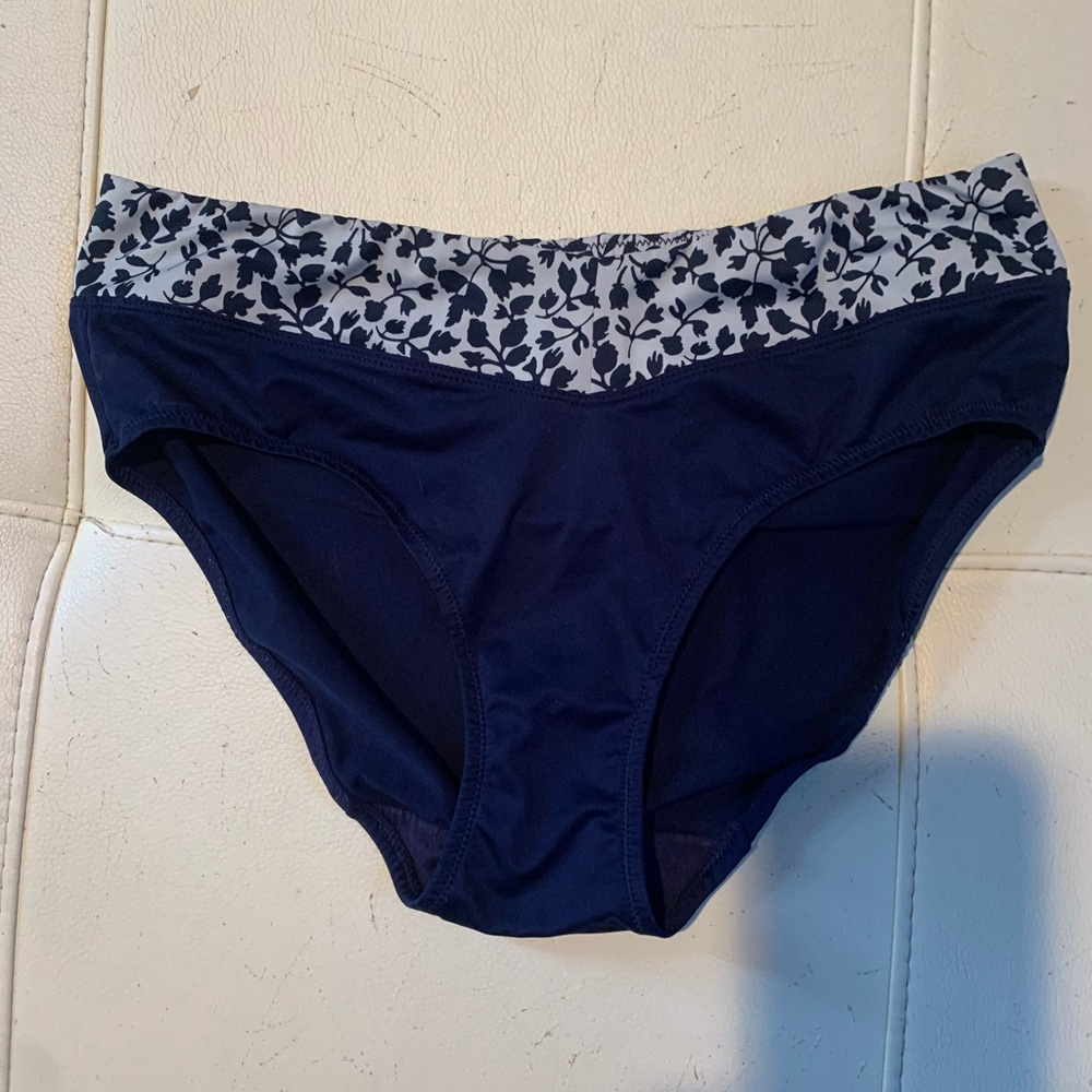 Size large panties worn blue nylon